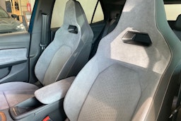 sininen CUPRA Born 2026 kuva 11.