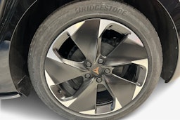 met. musta CUPRA Born 2026 kuva 9.