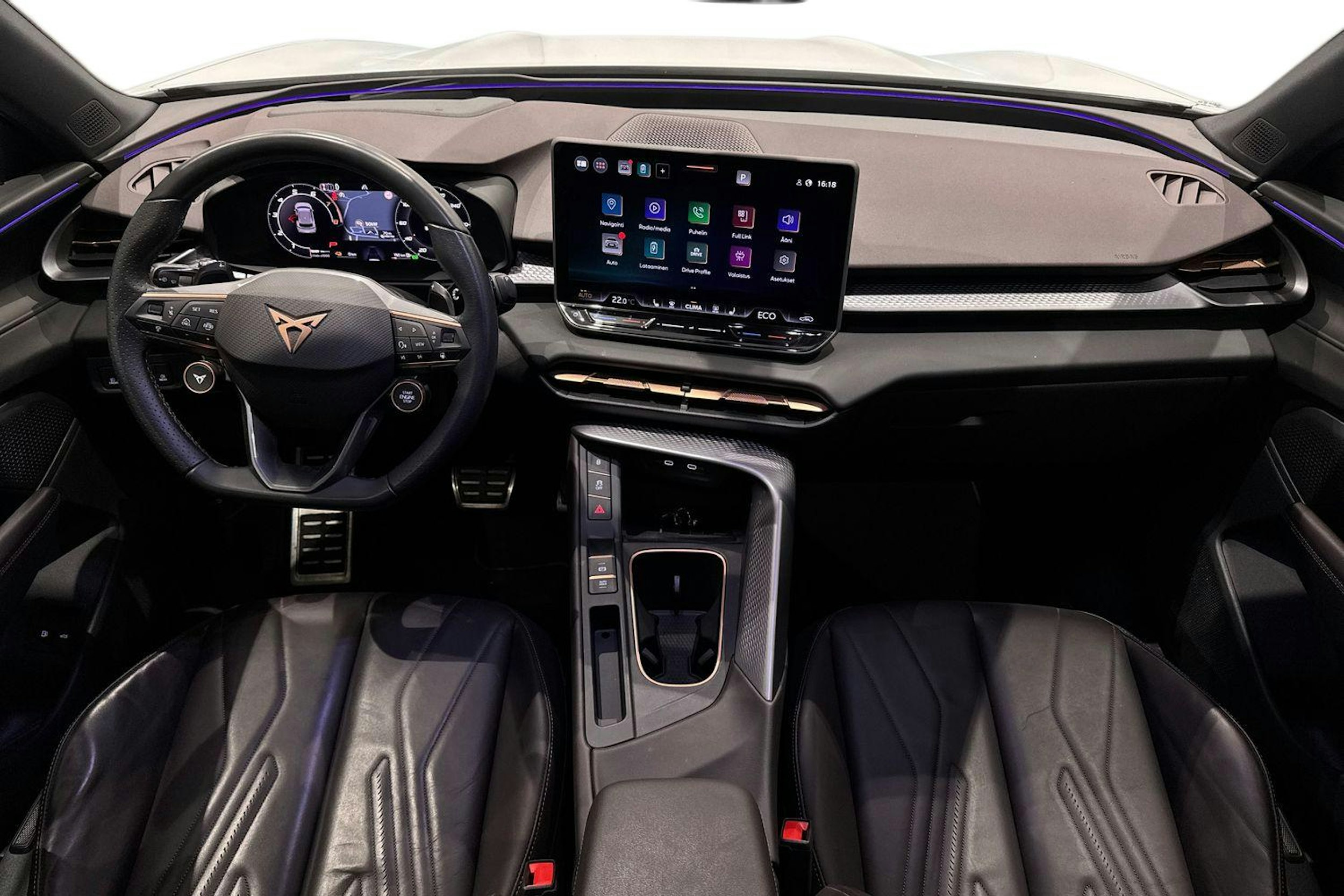 met. Valkoinen CUPRA Terramar 2025 kuva 7.