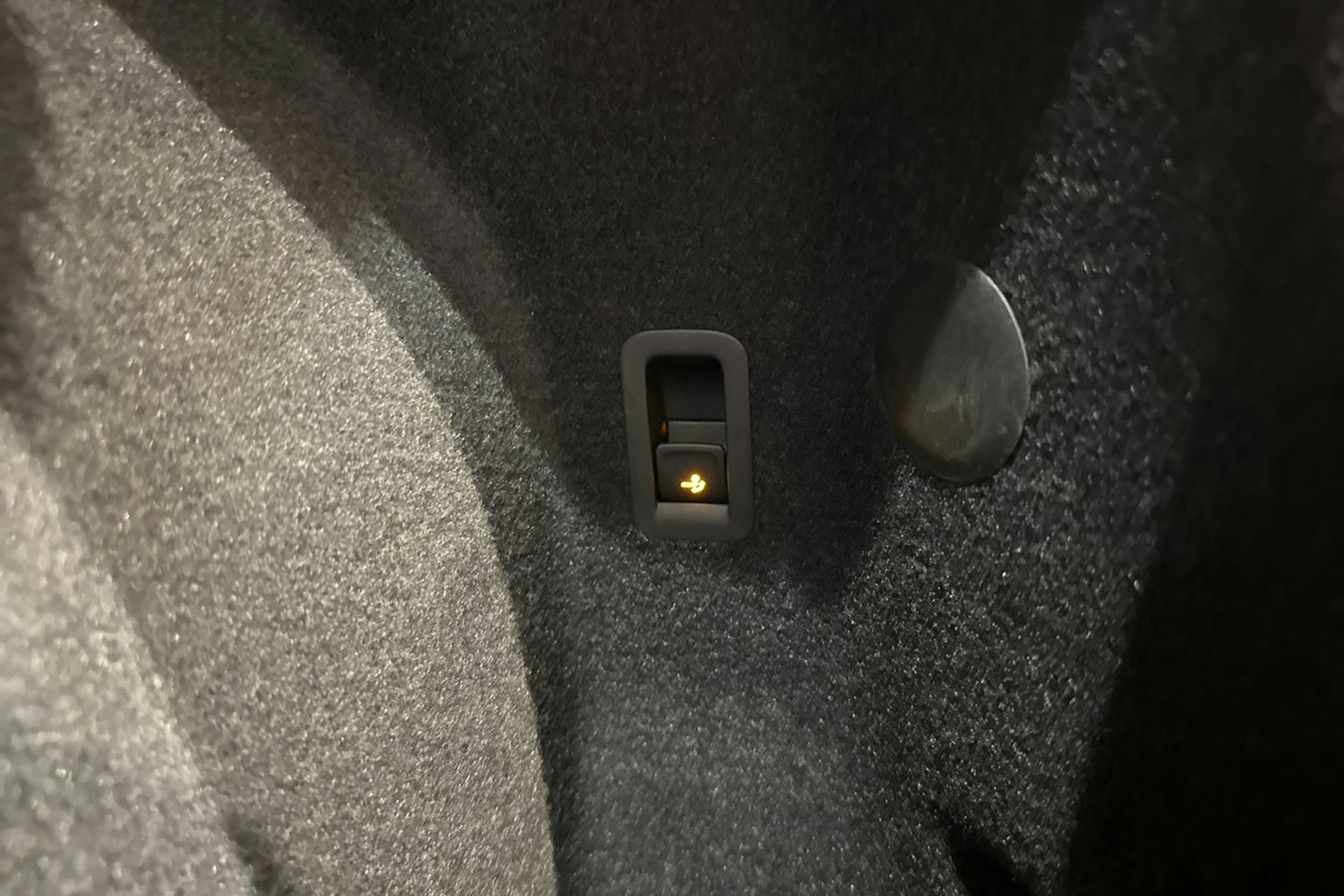 met. Valkoinen CUPRA Terramar 2025 kuva 16.