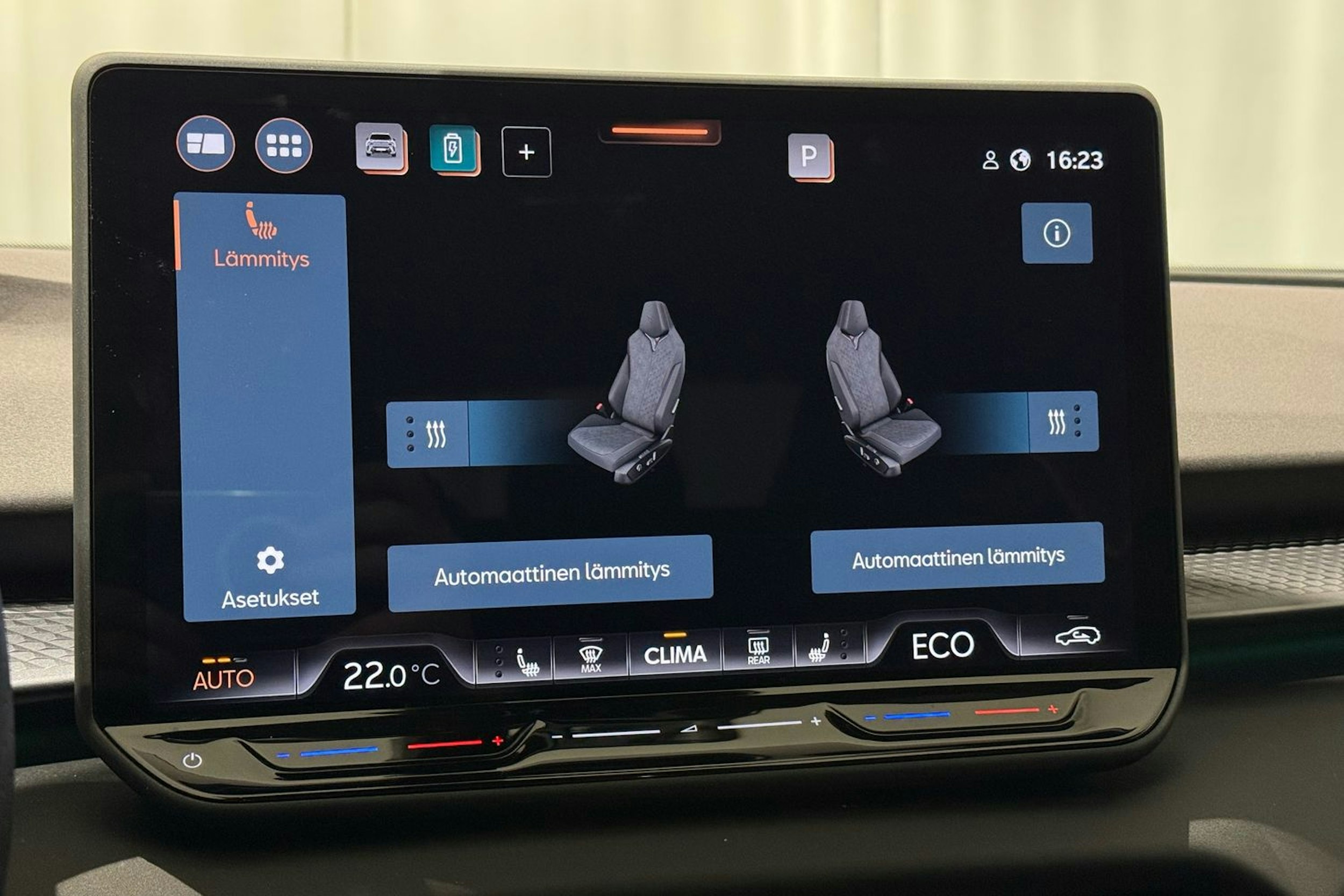 met. Valkoinen CUPRA Terramar 2025 kuva 32.