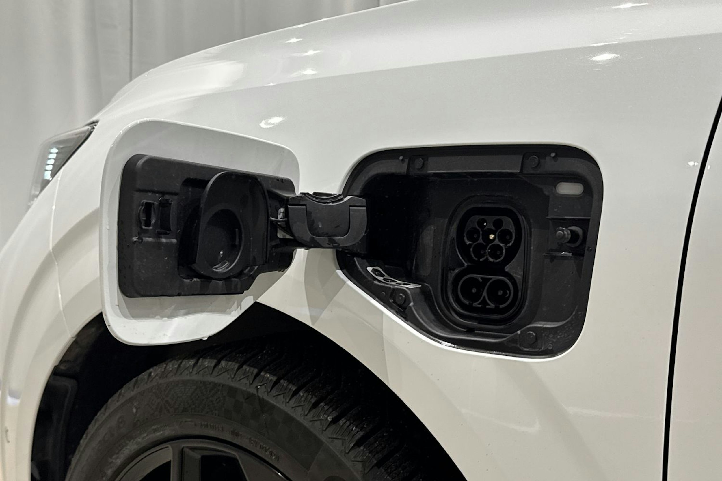 met. Valkoinen CUPRA Terramar 2025 kuva 37.