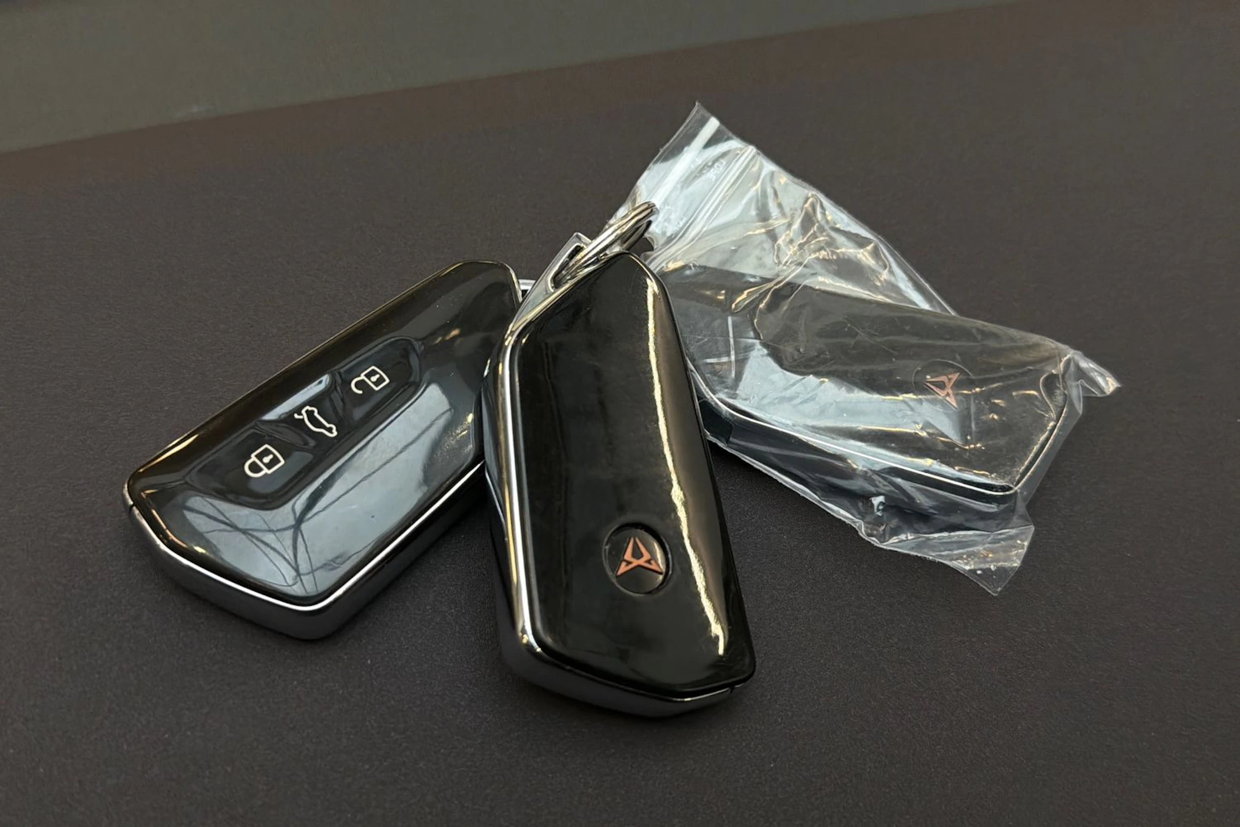 Harmaa CUPRA Terramar 2025 kuva 39.