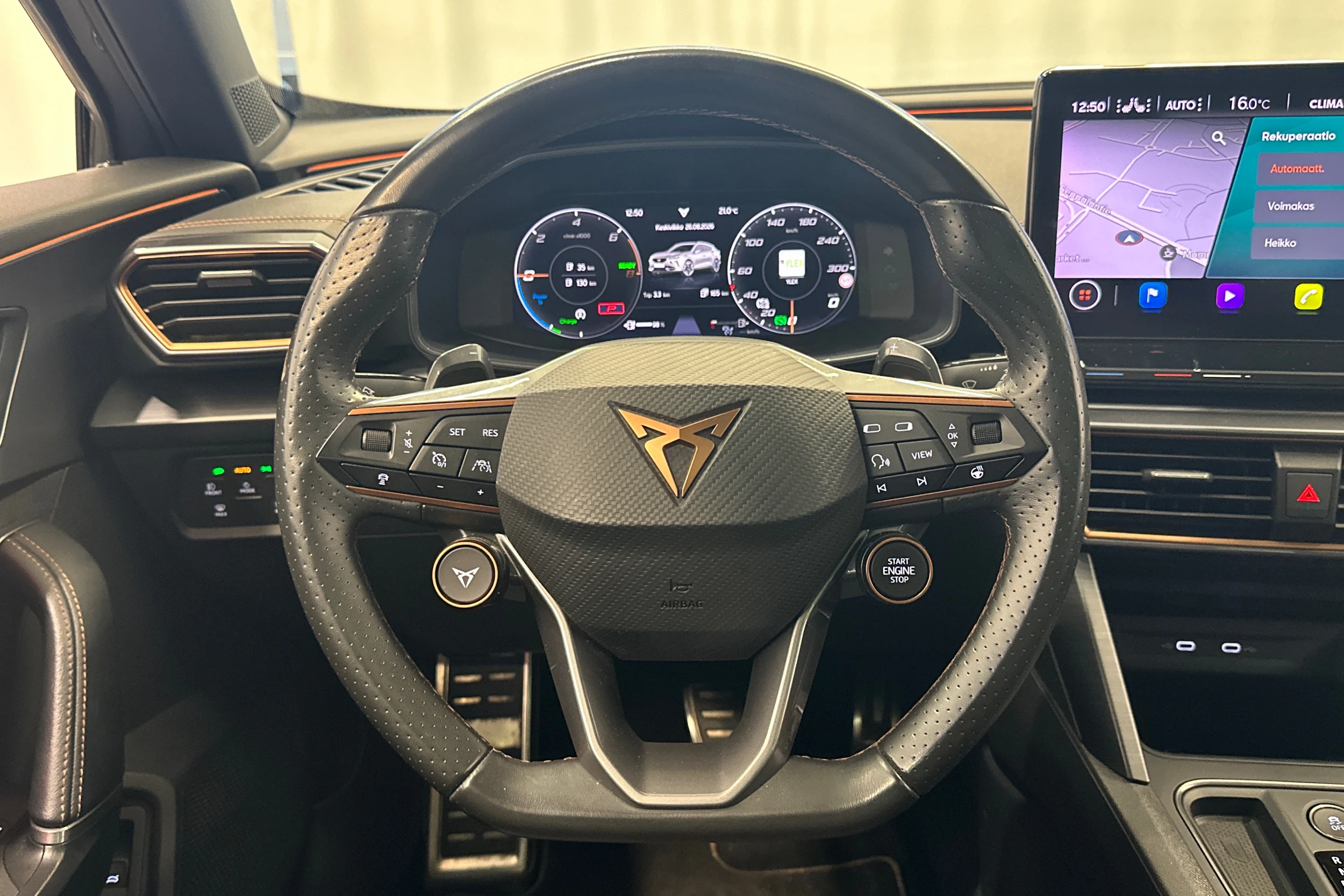 harmaa CUPRA Formentor 2021 kuva 12.