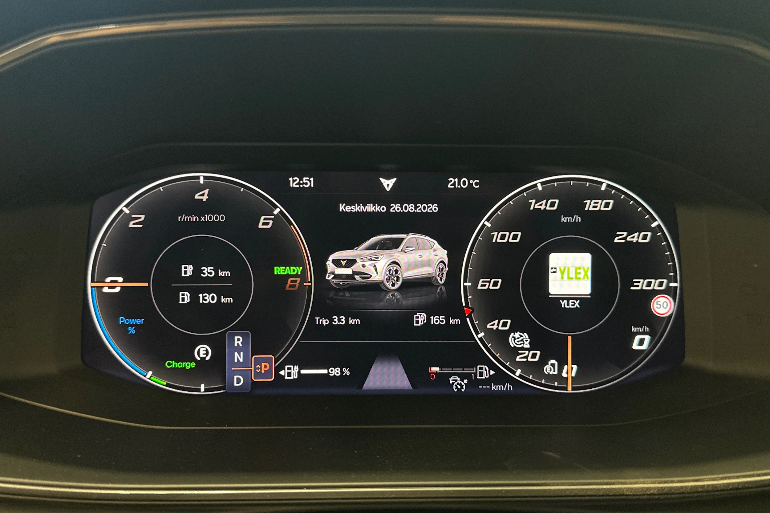 harmaa CUPRA Formentor 2021 kuva 15.