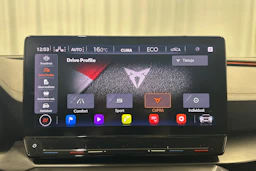 harmaa CUPRA Formentor 2021 kuva 24.
