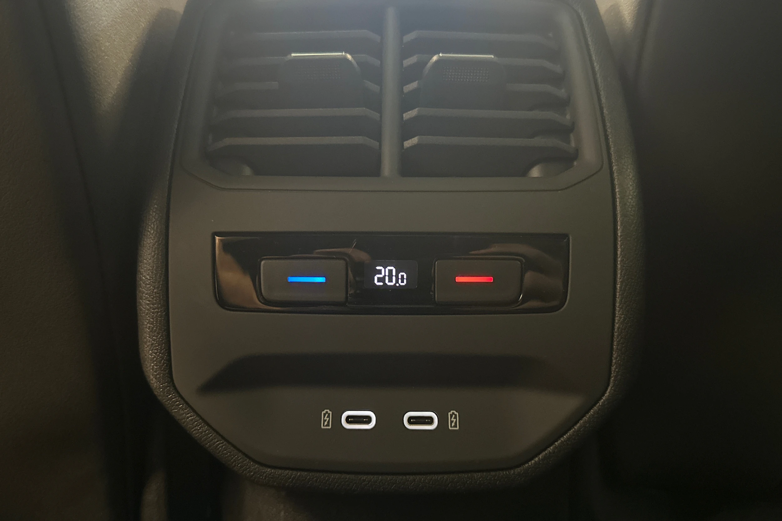 harmaa CUPRA Formentor 2021 kuva 30.