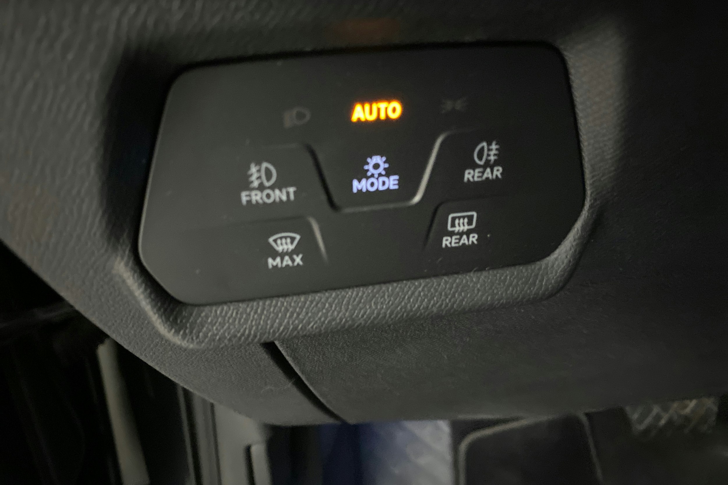 harmaa CUPRA Formentor 2021 kuva 21.