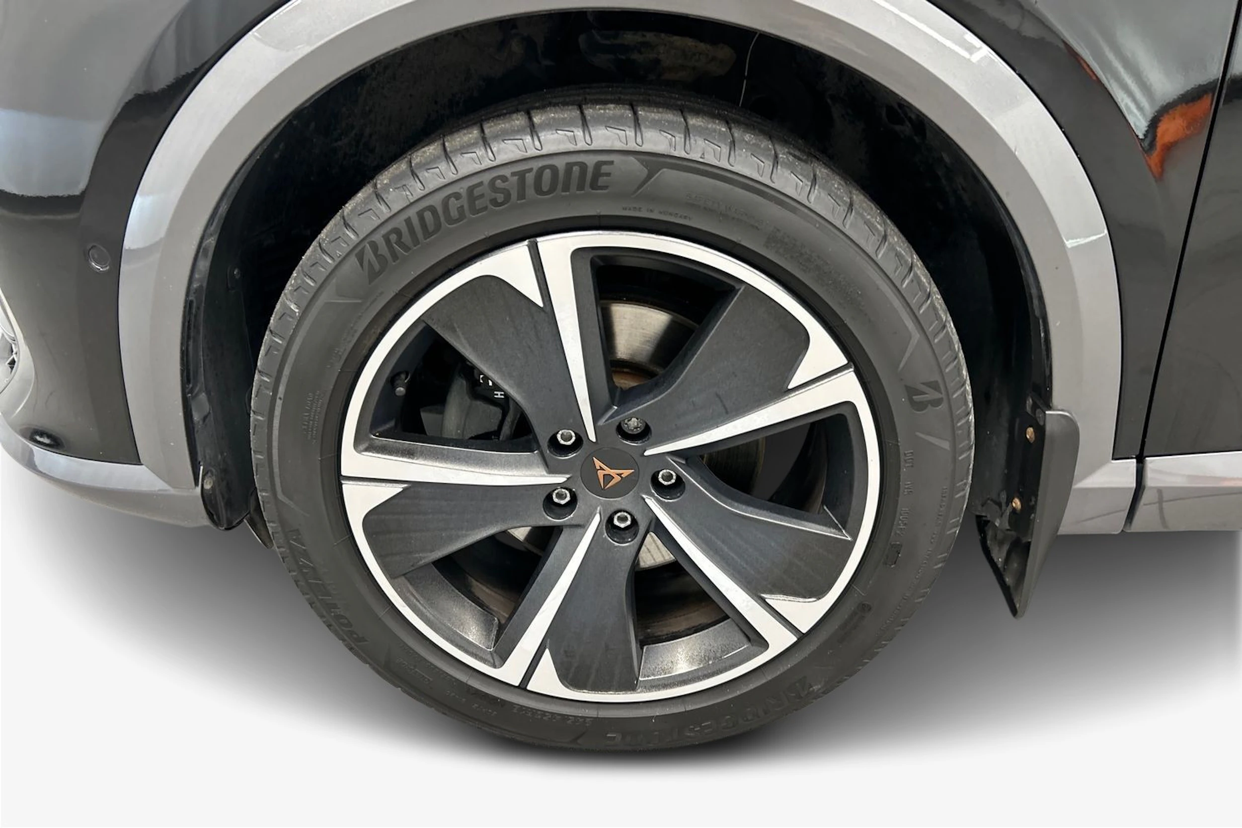musta CUPRA Formentor 2021 kuva 9.