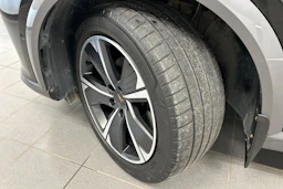 musta CUPRA Formentor 2021 kuva 10.