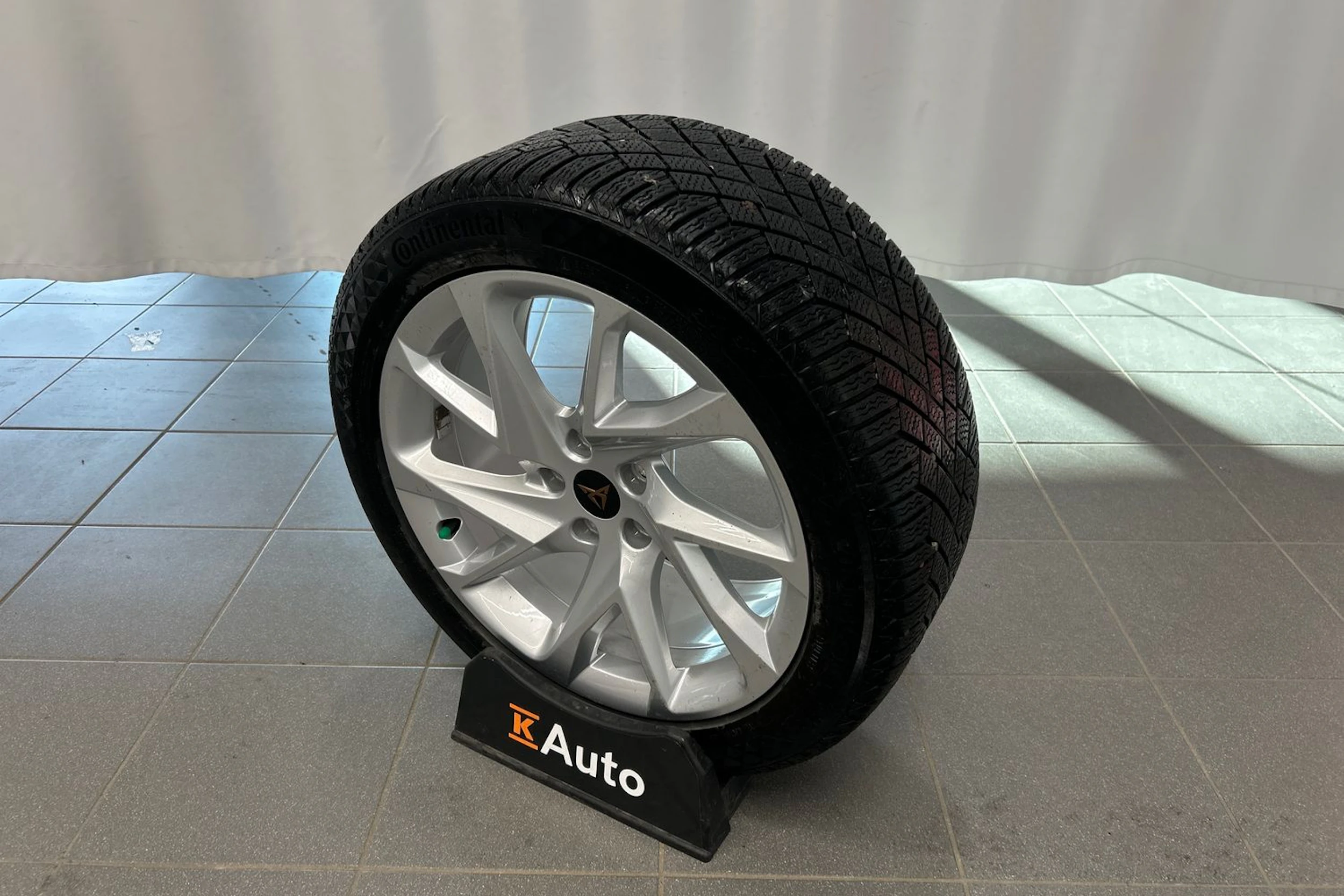 musta CUPRA Formentor 2021 kuva 11.