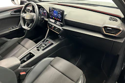 musta CUPRA Formentor 2021 kuva 13.
