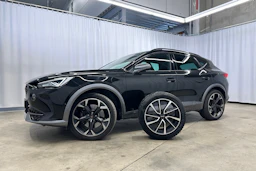musta CUPRA Formentor 2021 kuva 40.