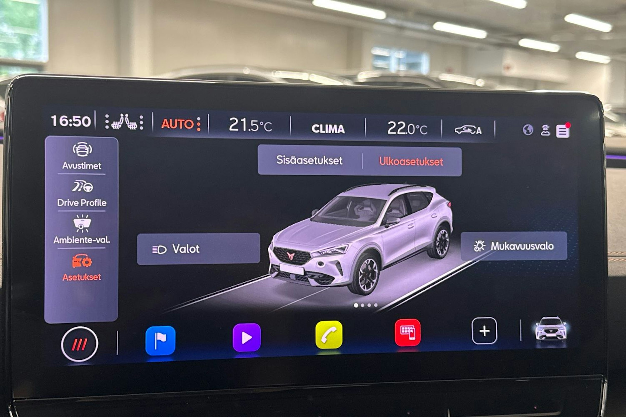 Musta CUPRA Formentor 2021 kuva 18.