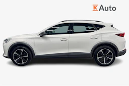 valkoinen CUPRA Formentor 2021 kuva 7.