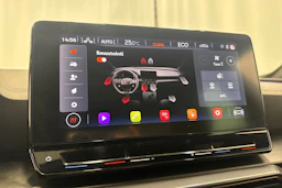 valkoinen CUPRA Formentor 2021 kuva 22.
