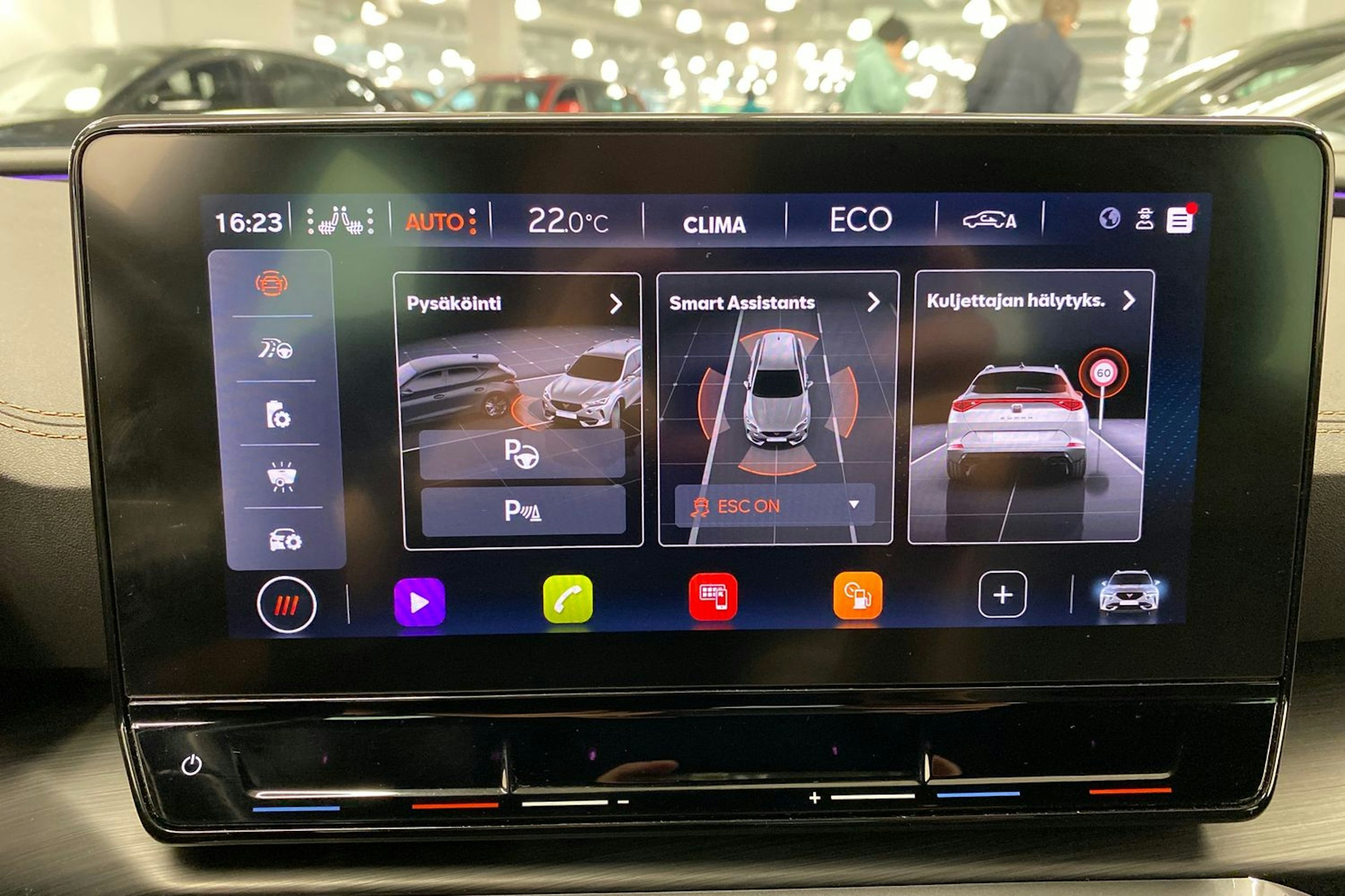 Harmaa CUPRA Formentor 2021 kuva 15.