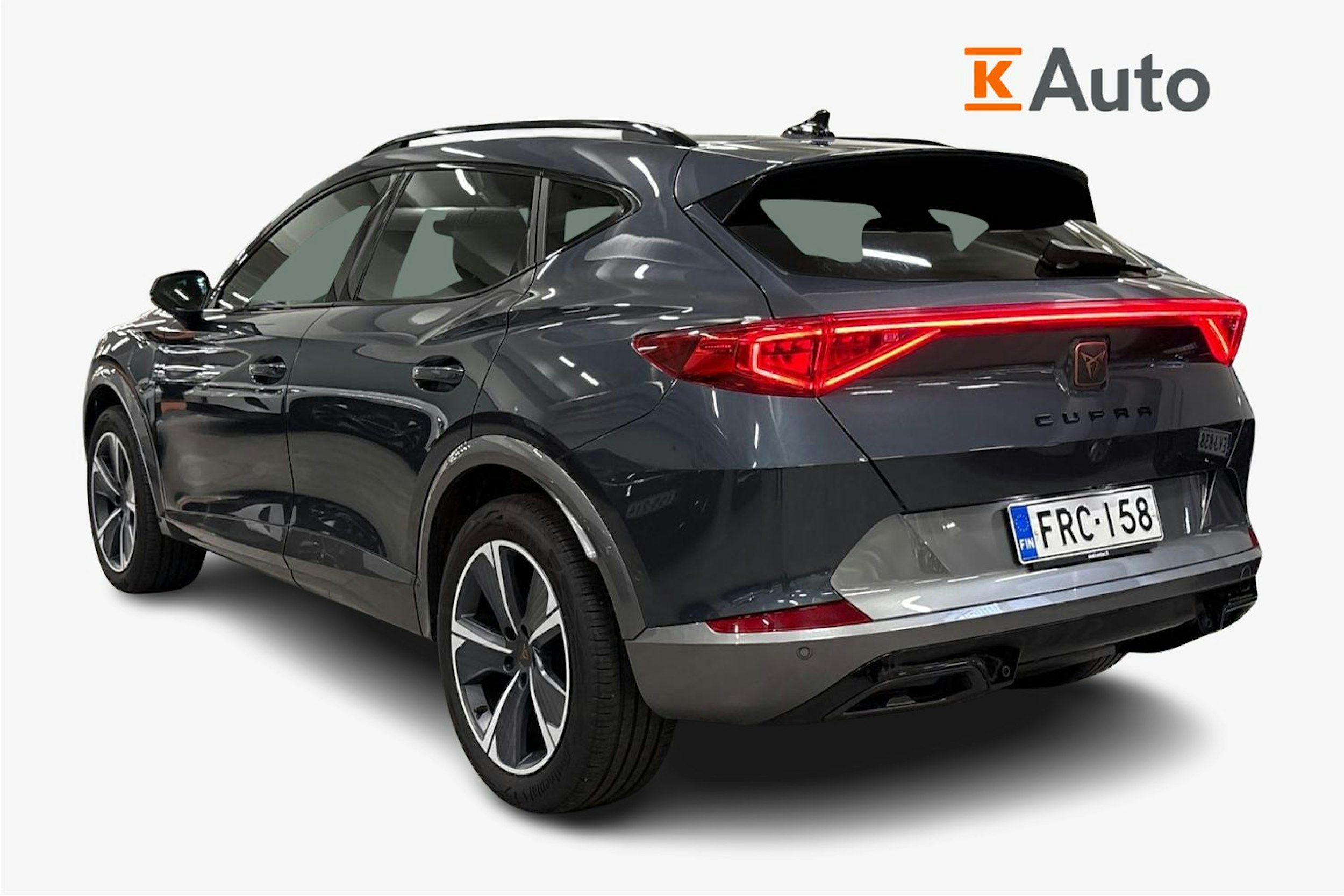 harmaa CUPRA Formentor 2021 kuva 2.