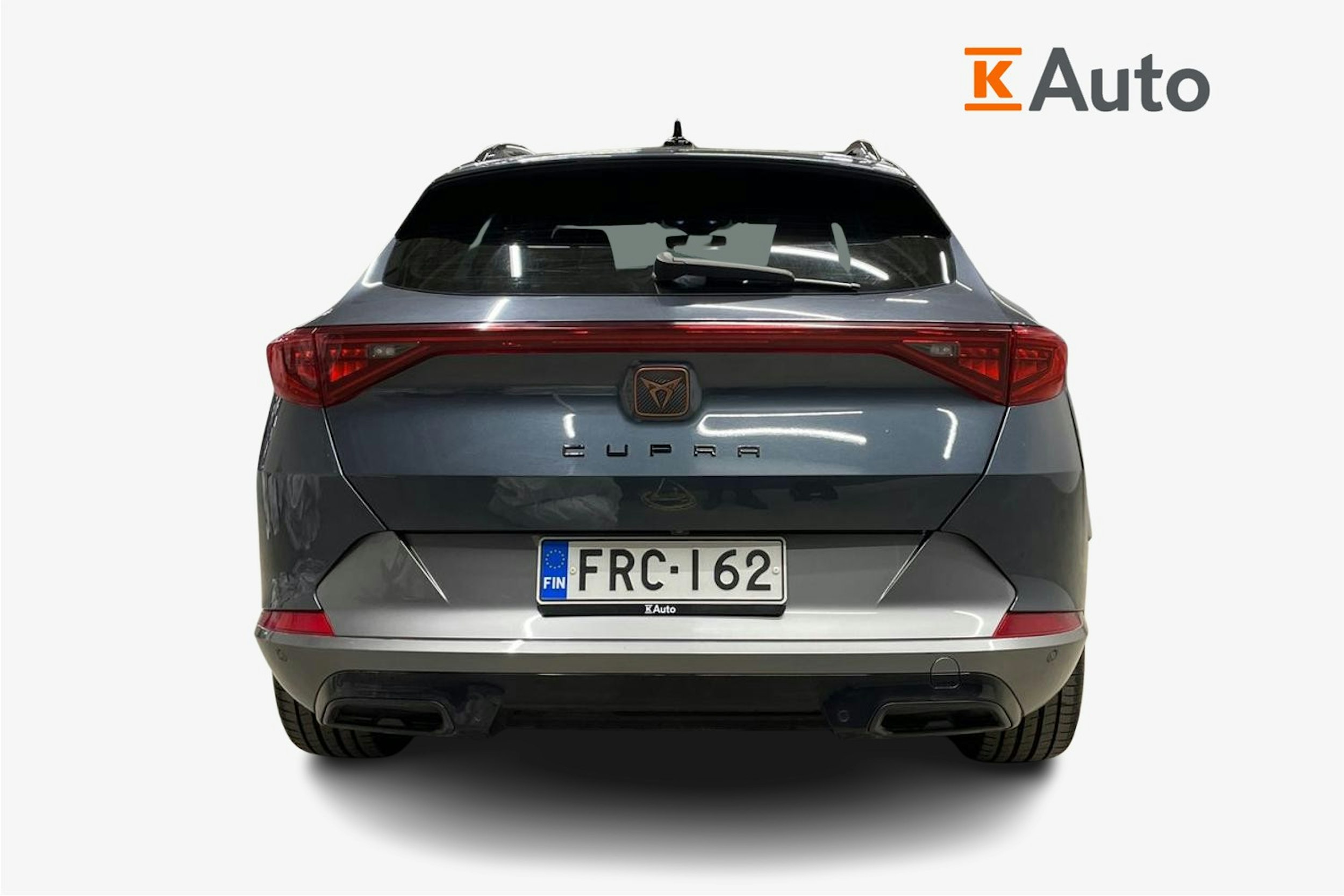 harmaa CUPRA Formentor 2021 kuva 3.