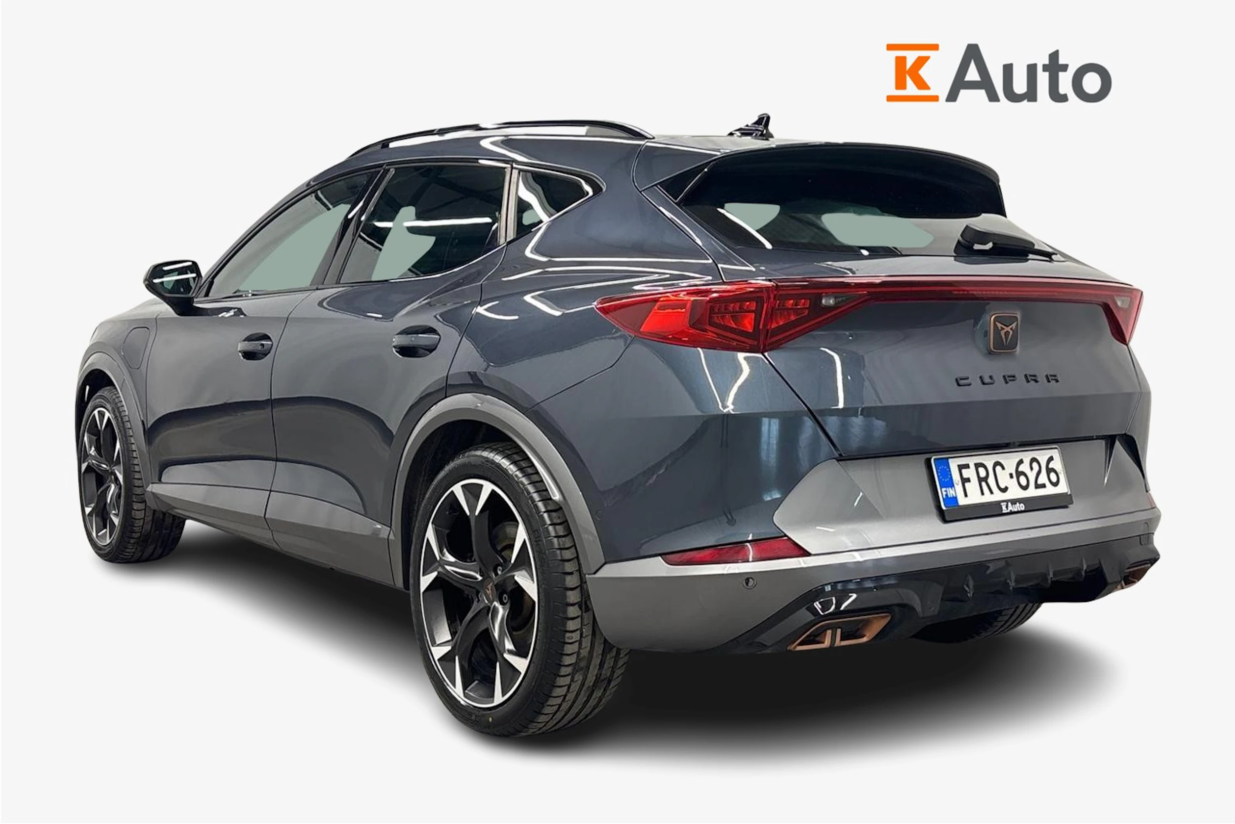 harmaa CUPRA Formentor 2021 kuva 3.