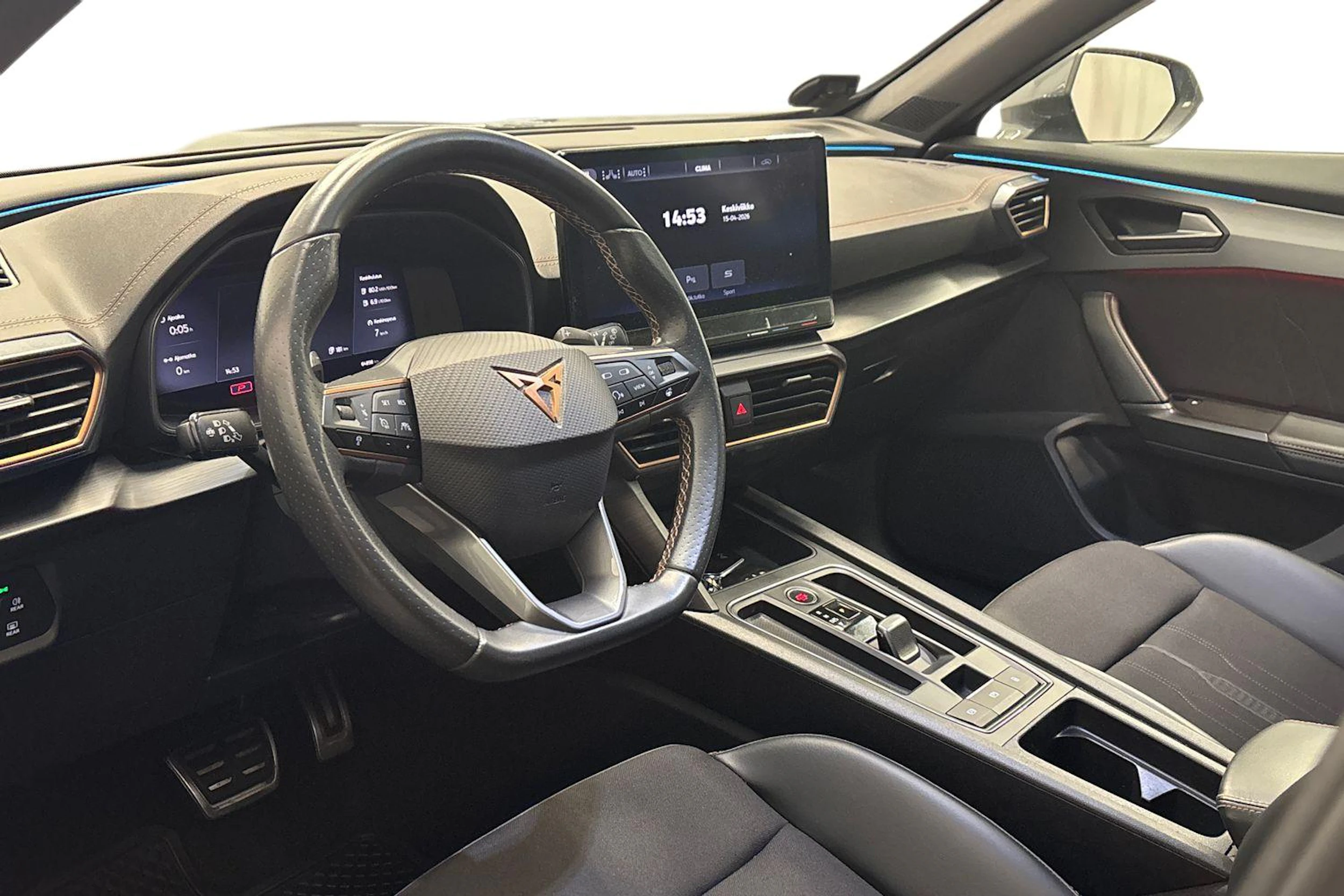 harmaa CUPRA Formentor 2021 kuva 8.