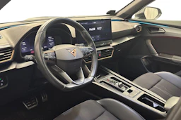 harmaa CUPRA Formentor 2021 kuva 8.