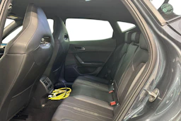 harmaa CUPRA Formentor 2021 kuva 11.