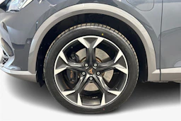 harmaa CUPRA Formentor 2021 kuva 12.