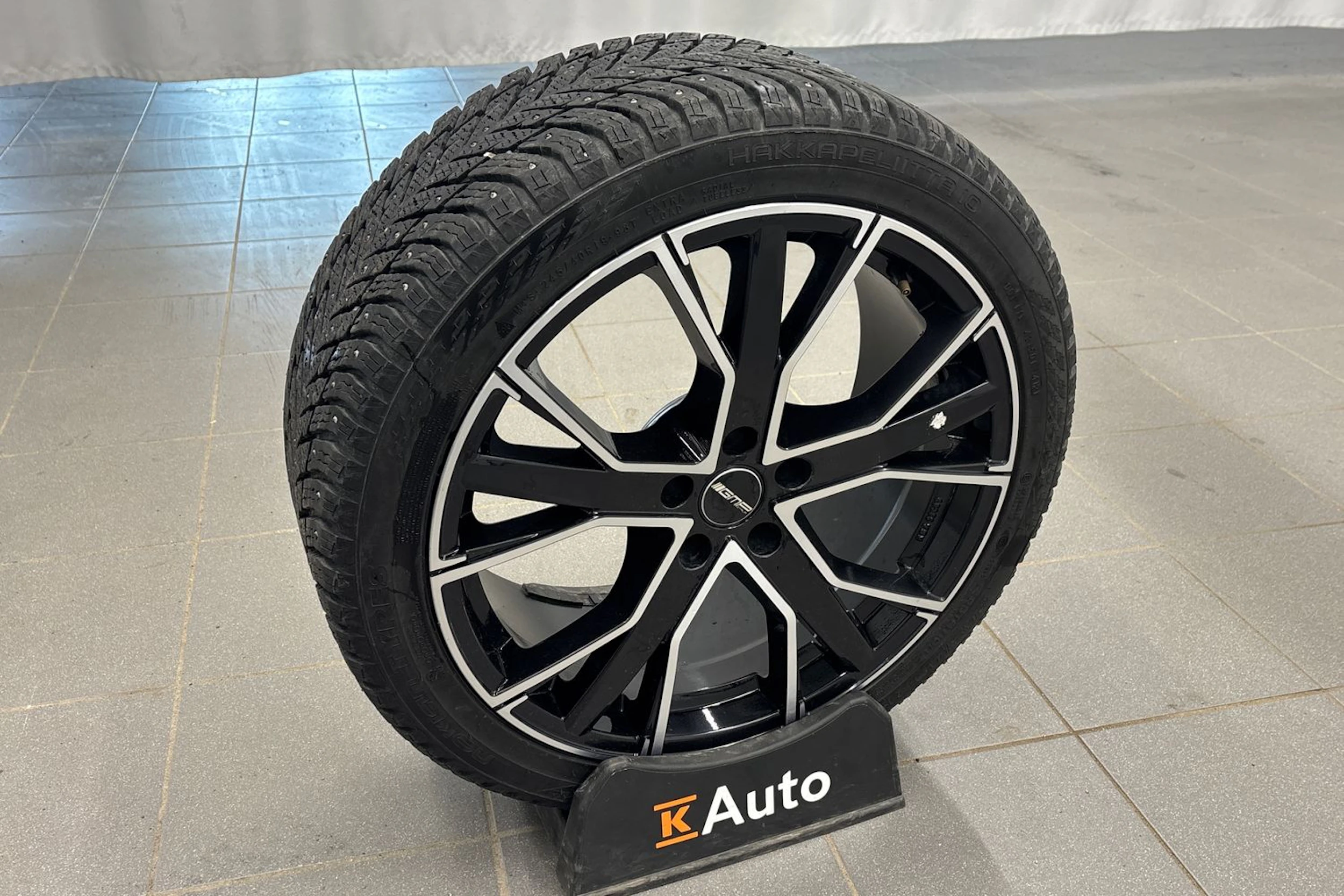 harmaa CUPRA Formentor 2021 kuva 13.