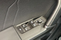 harmaa CUPRA Formentor 2021 kuva 18.