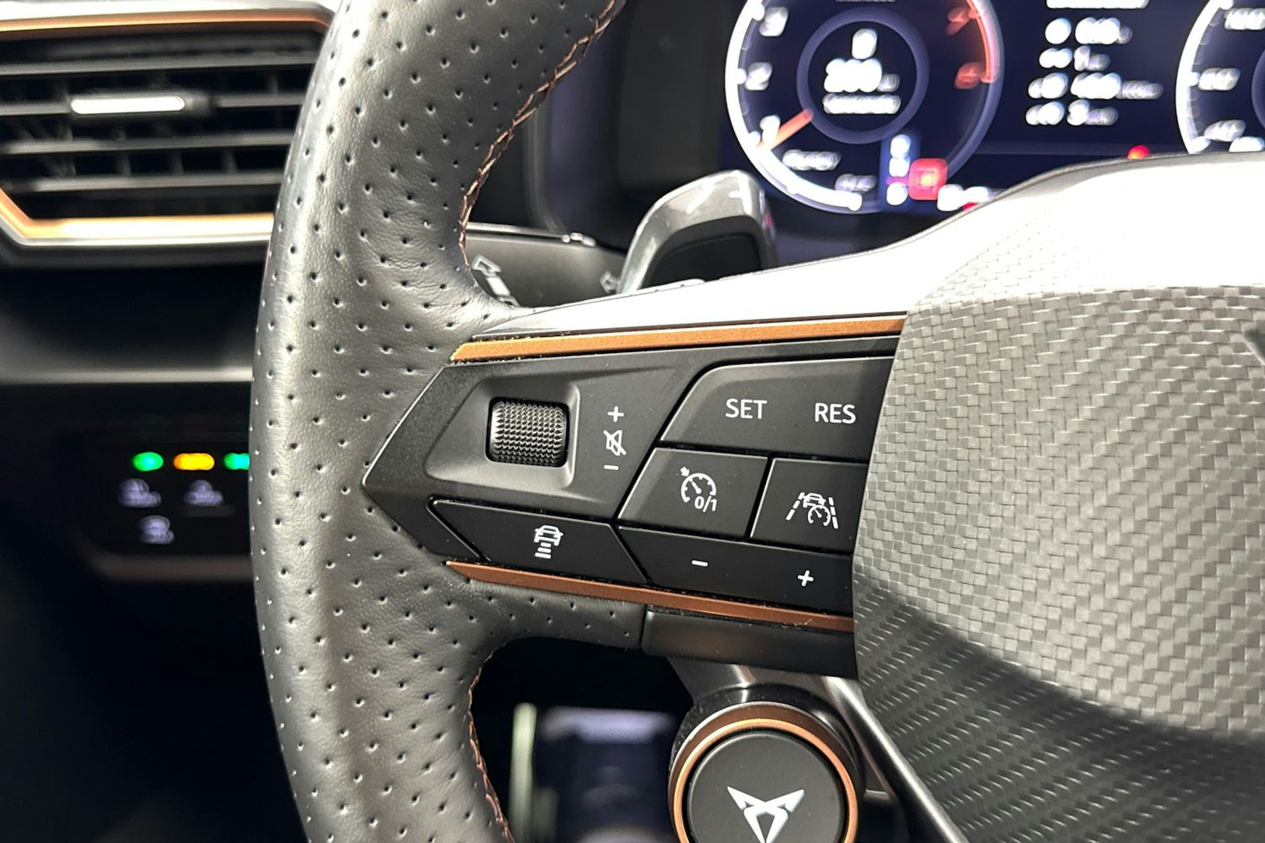 met. hopea CUPRA Formentor 2021 kuva 20.