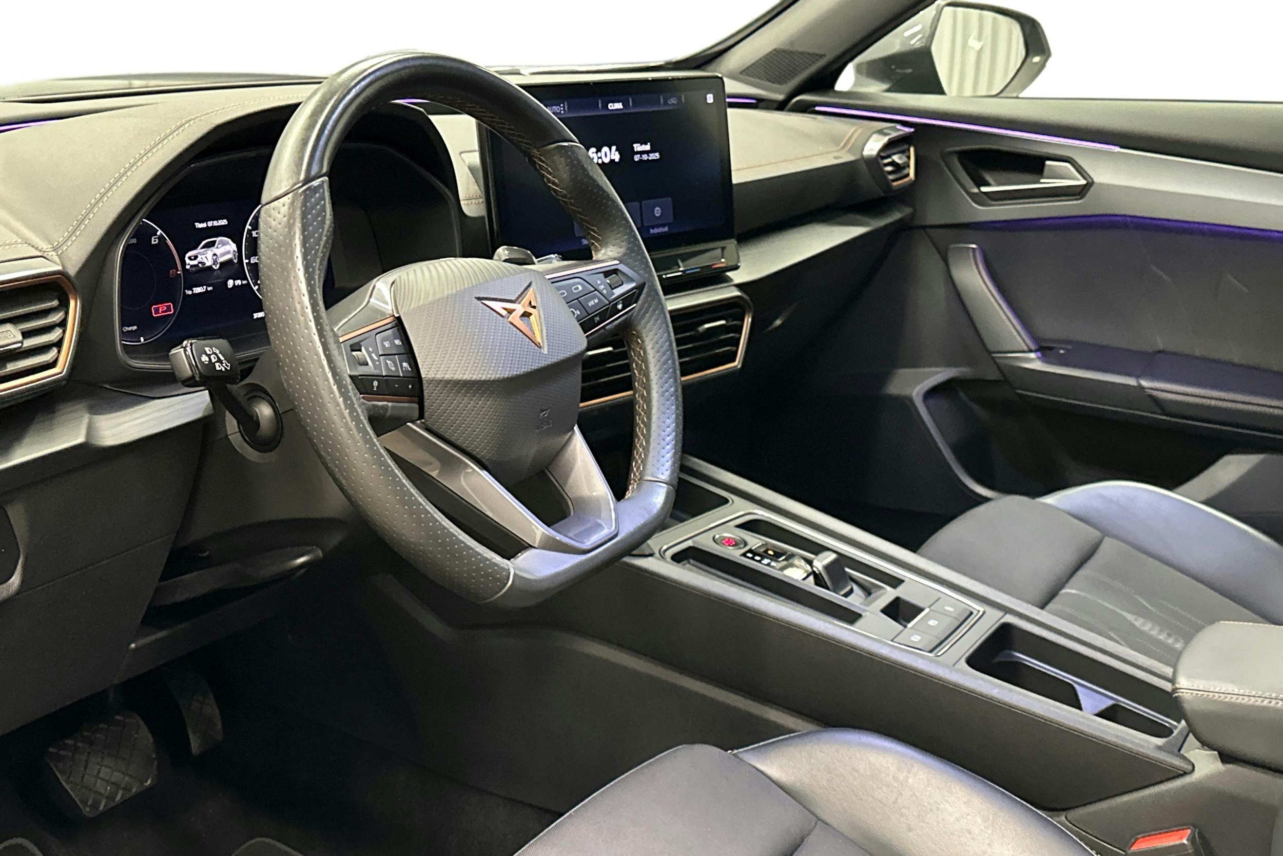 harmaa CUPRA Formentor 2021 kuva 7.