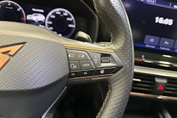 harmaa CUPRA Formentor 2021 kuva 15.