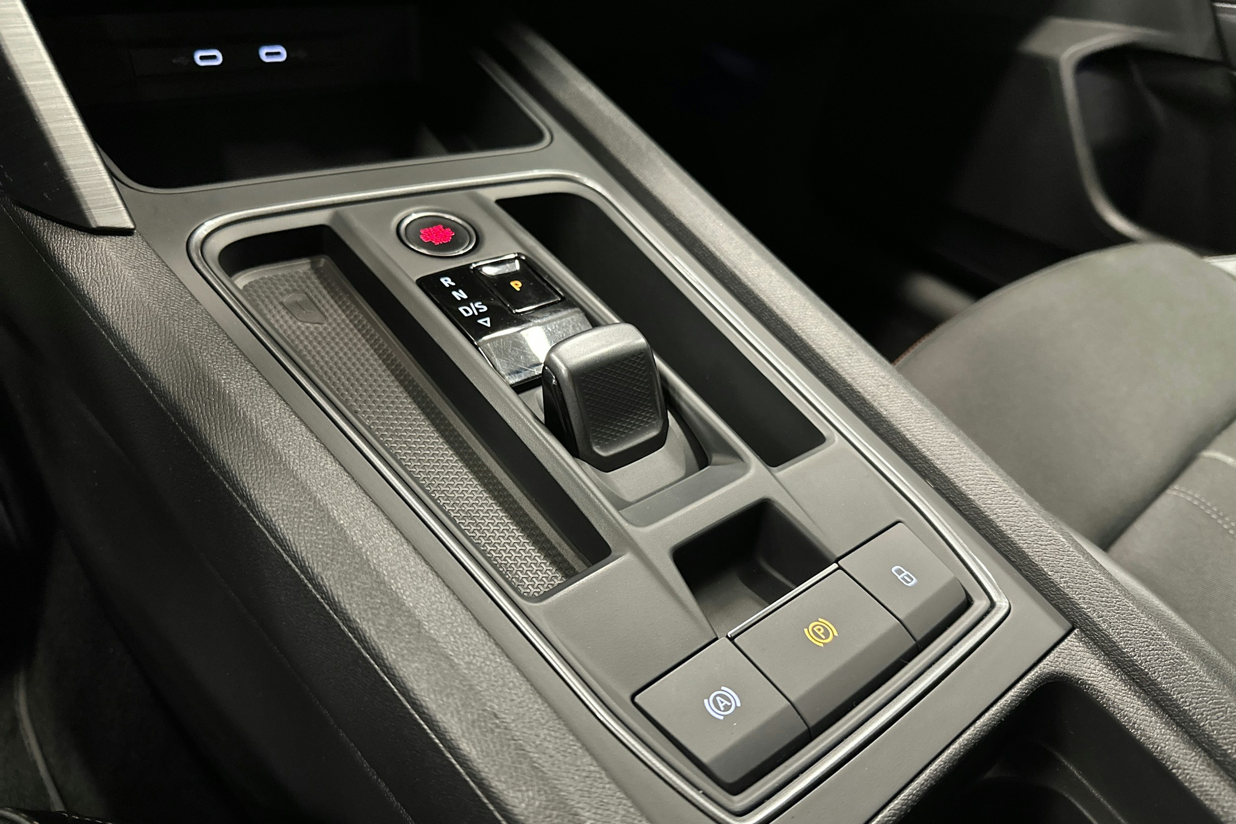 harmaa CUPRA Formentor 2021 kuva 28.