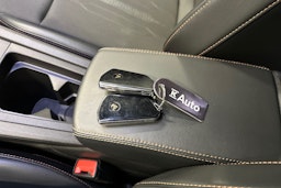 harmaa CUPRA Formentor 2021 kuva 33.