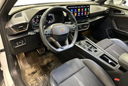 valkoinen CUPRA Formentor 2021 kuva 3.