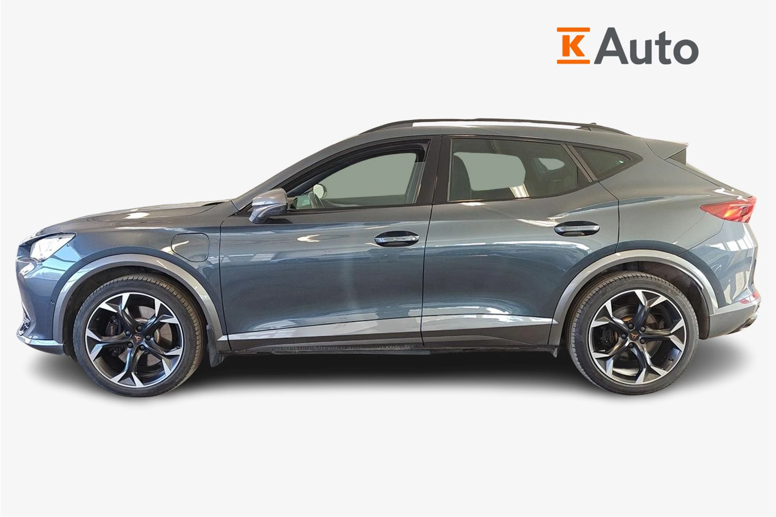 harmaa CUPRA Formentor 2021 kuva 5.
