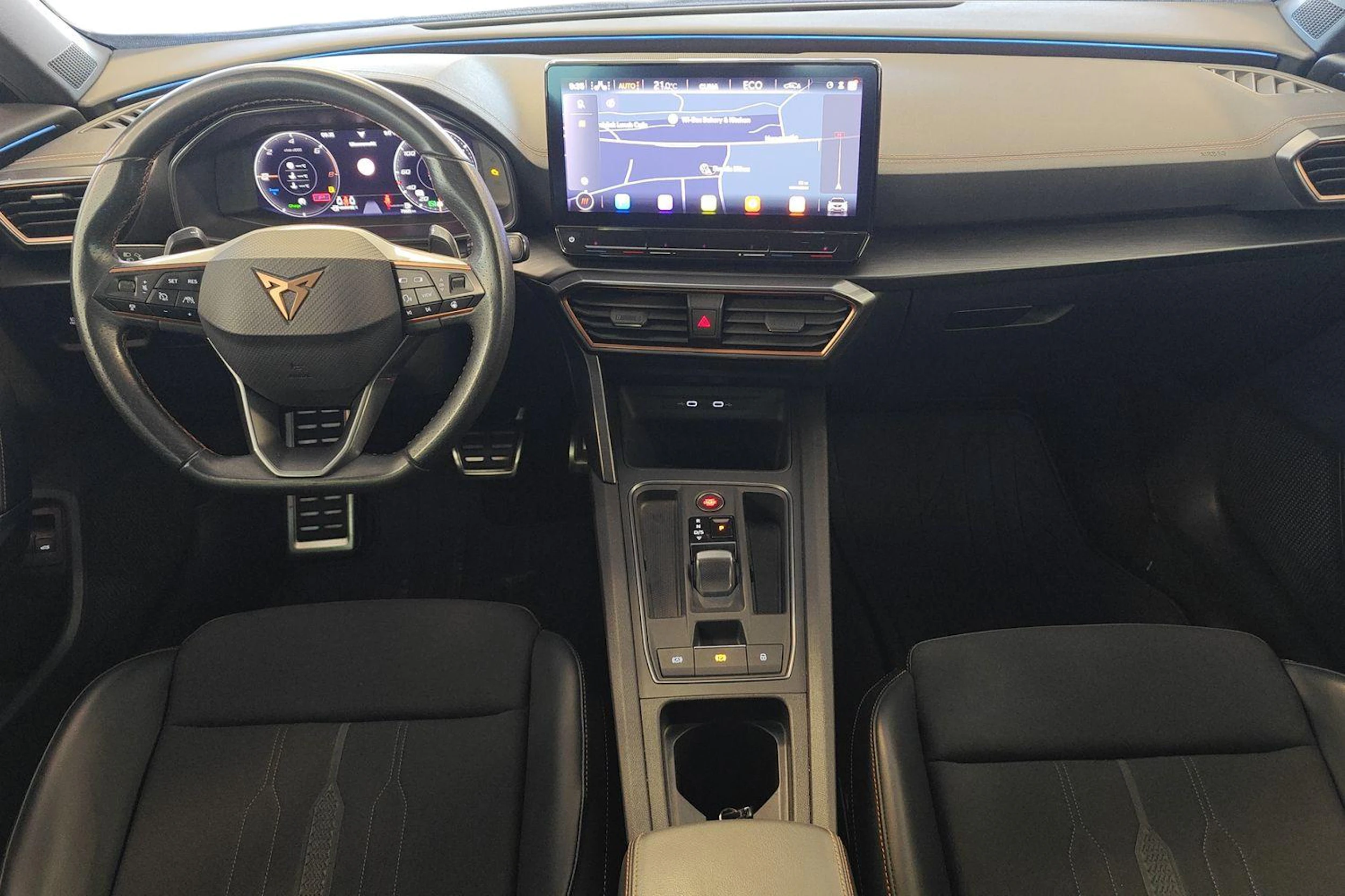 harmaa CUPRA Formentor 2021 kuva 7.