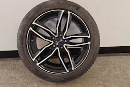 harmaa CUPRA Formentor 2021 kuva 10.