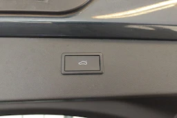 harmaa CUPRA Formentor 2021 kuva 13.