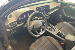 musta CUPRA Formentor 2021 kuva 6.