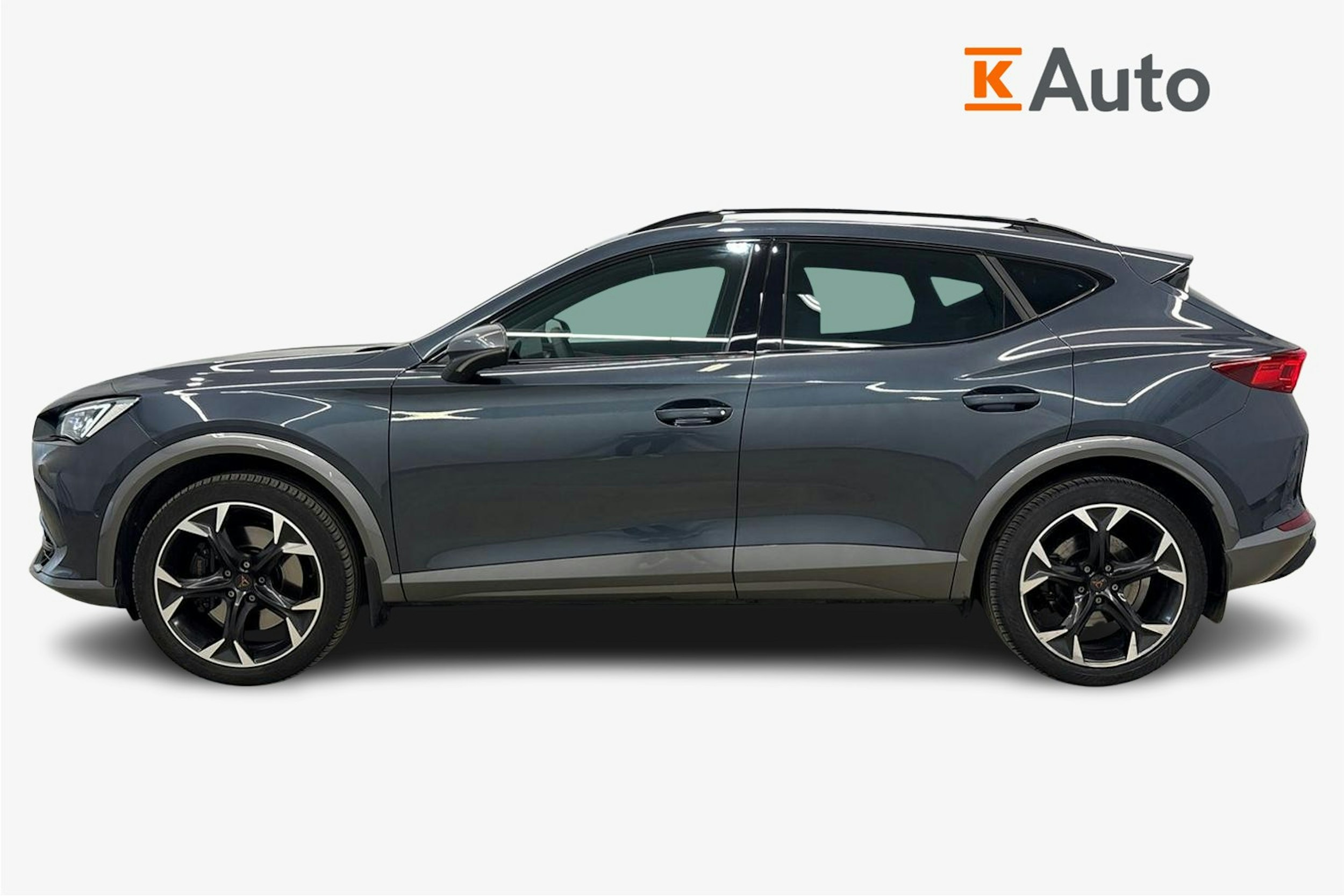 harmaa CUPRA Formentor 2021 kuva 5.