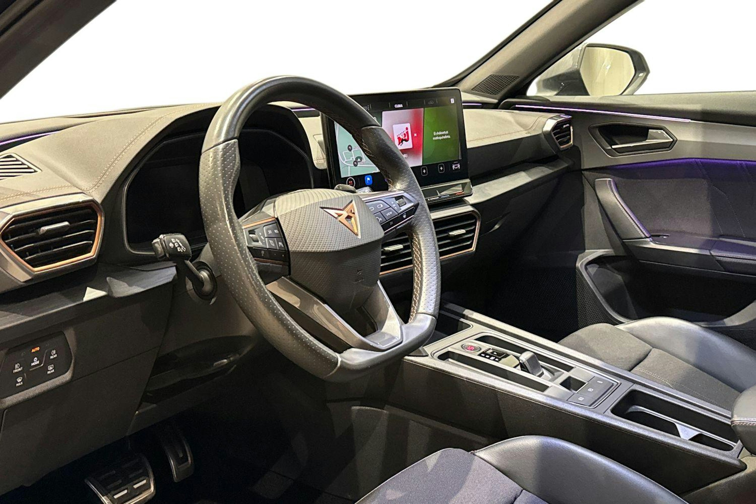 vihreä CUPRA Formentor 2021 kuva 7.