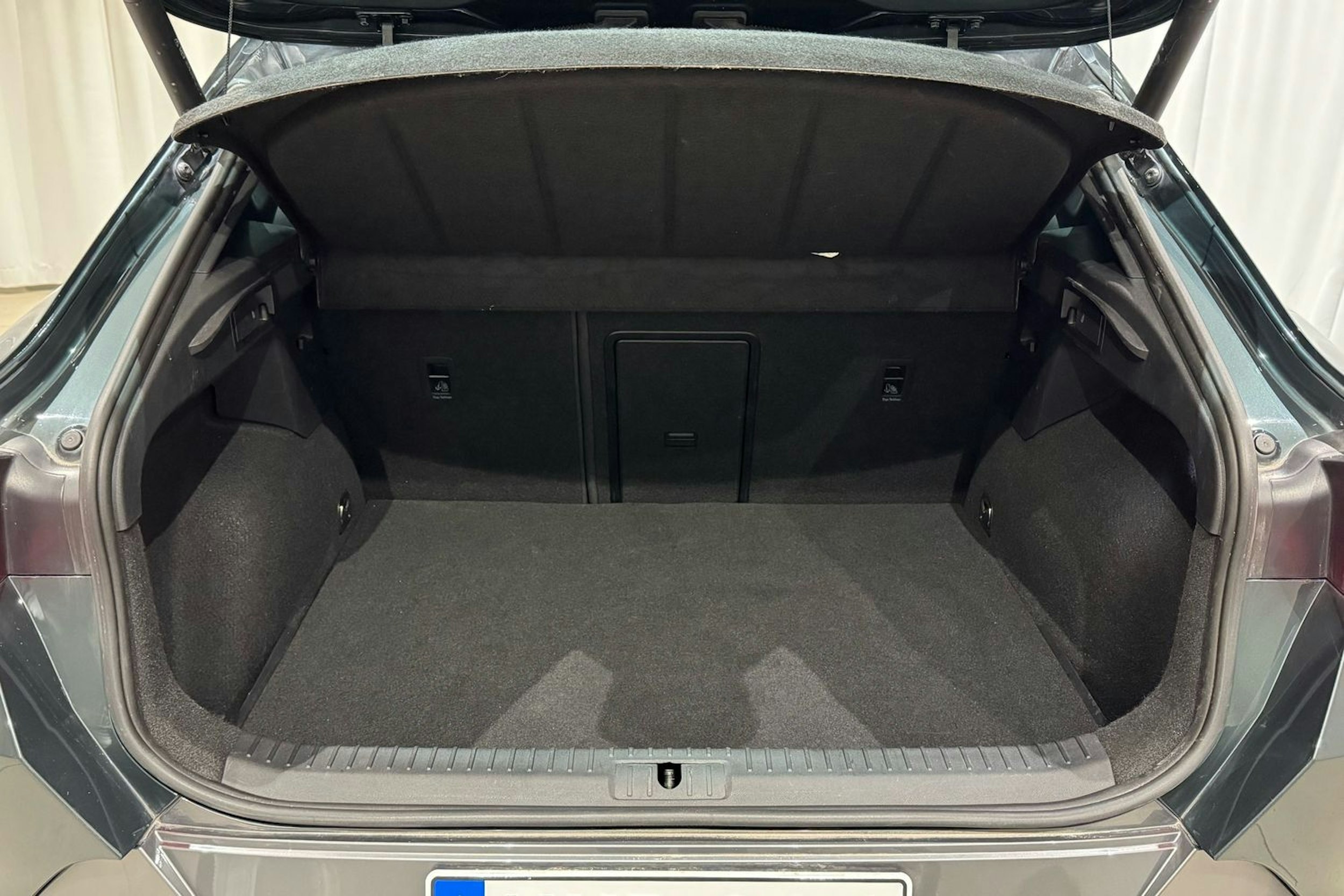 vihreä CUPRA Formentor 2021 kuva 16.