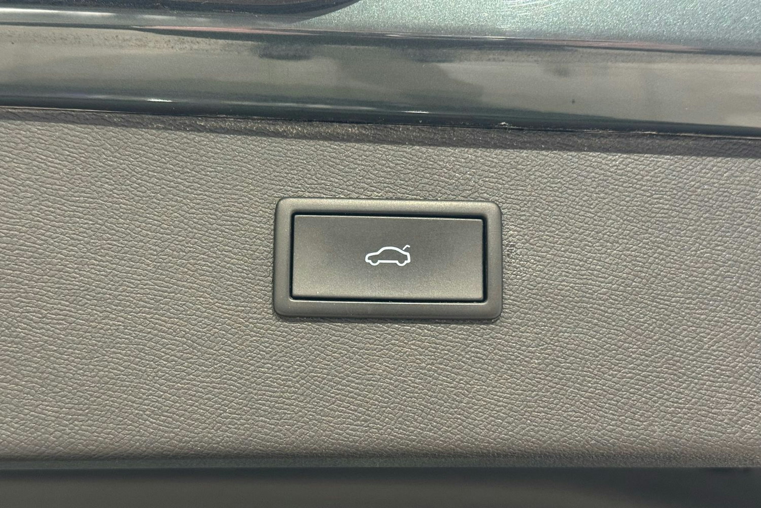 vihreä CUPRA Formentor 2021 kuva 17.