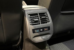 vihreä CUPRA Formentor 2021 kuva 19.