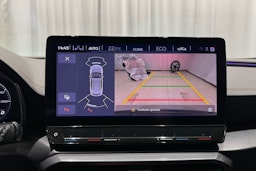 vihreä CUPRA Formentor 2021 kuva 24.