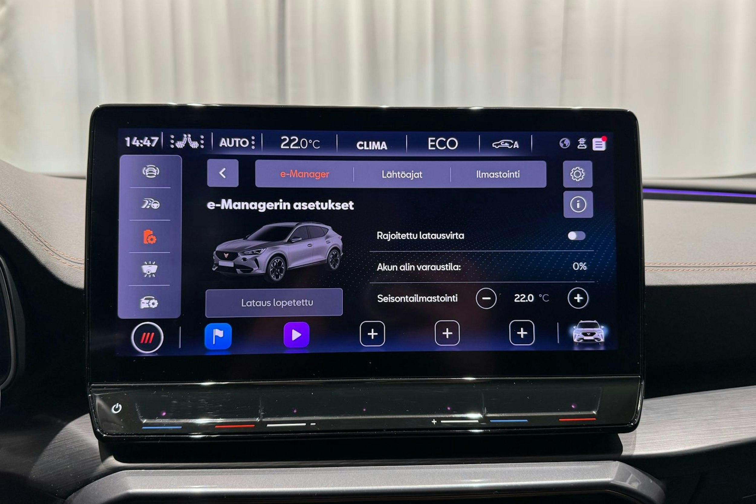 vihreä CUPRA Formentor 2021 kuva 26.