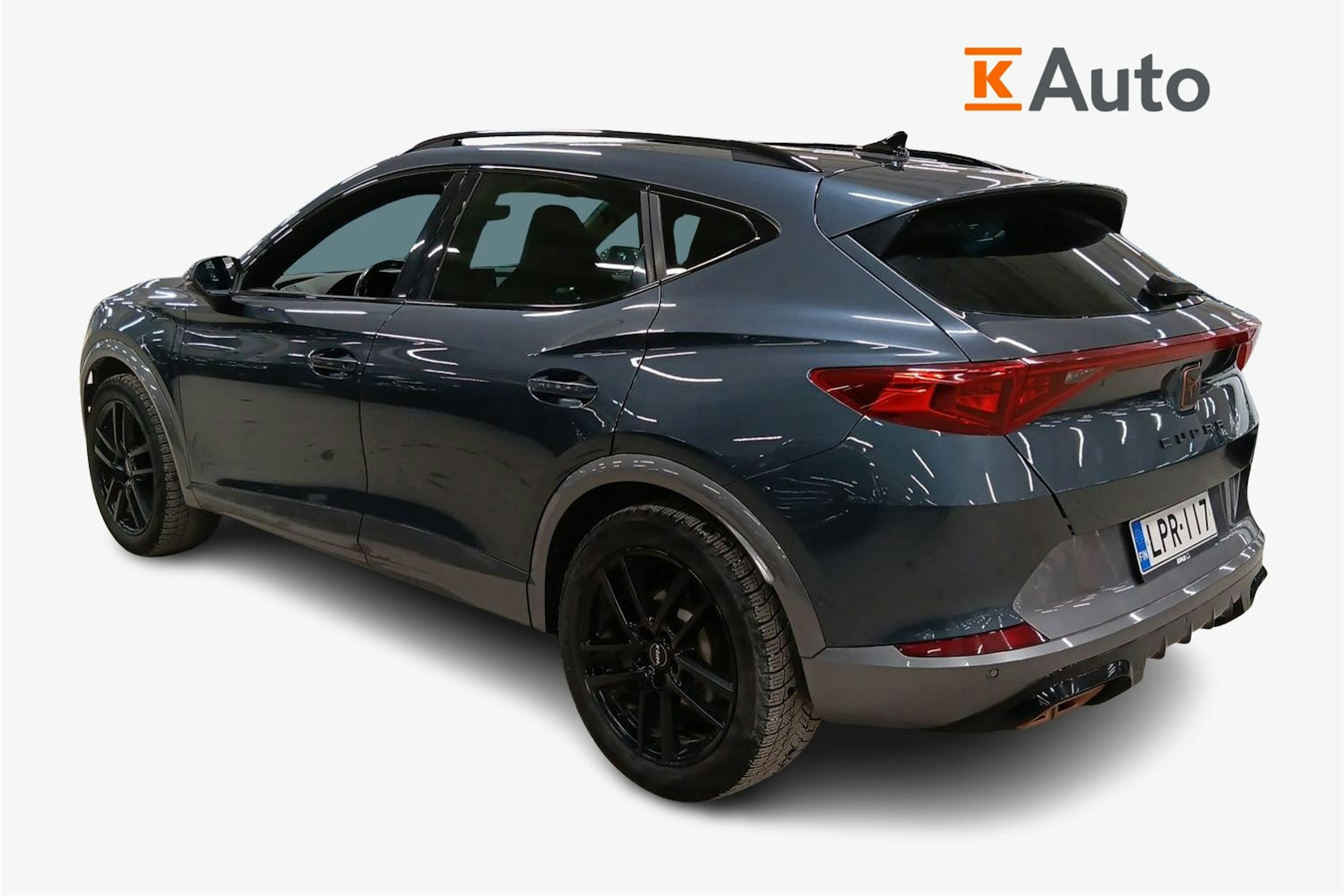 harmaa CUPRA Formentor 2021 kuva 2.