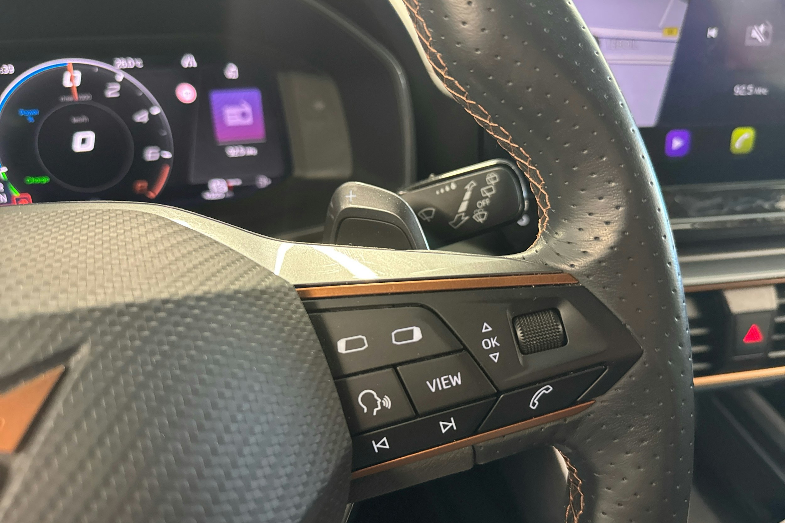 musta CUPRA Formentor 2021 kuva 13.
